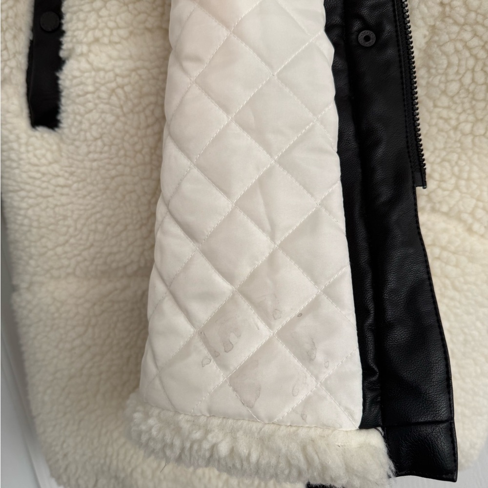 Levi Strauss faux fur winter coat with hood